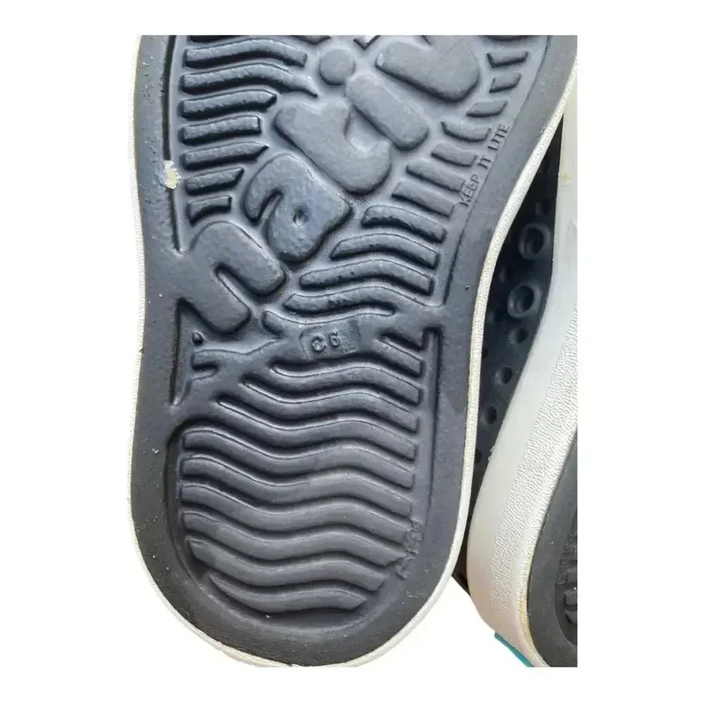 Native black water shoes Size C5‎ GUC